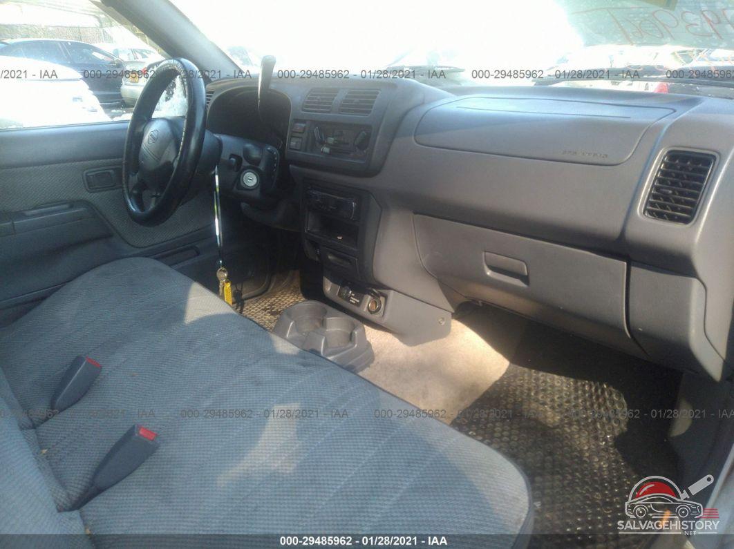 1N6DD21S7YC327486 2000 NISSAN FRONTIER 2WD photo no. 5