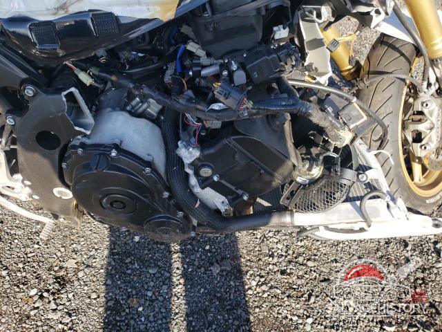 JS1GR7MA3D2101554 2013 SUZUKI GSXR750 photo no. 7