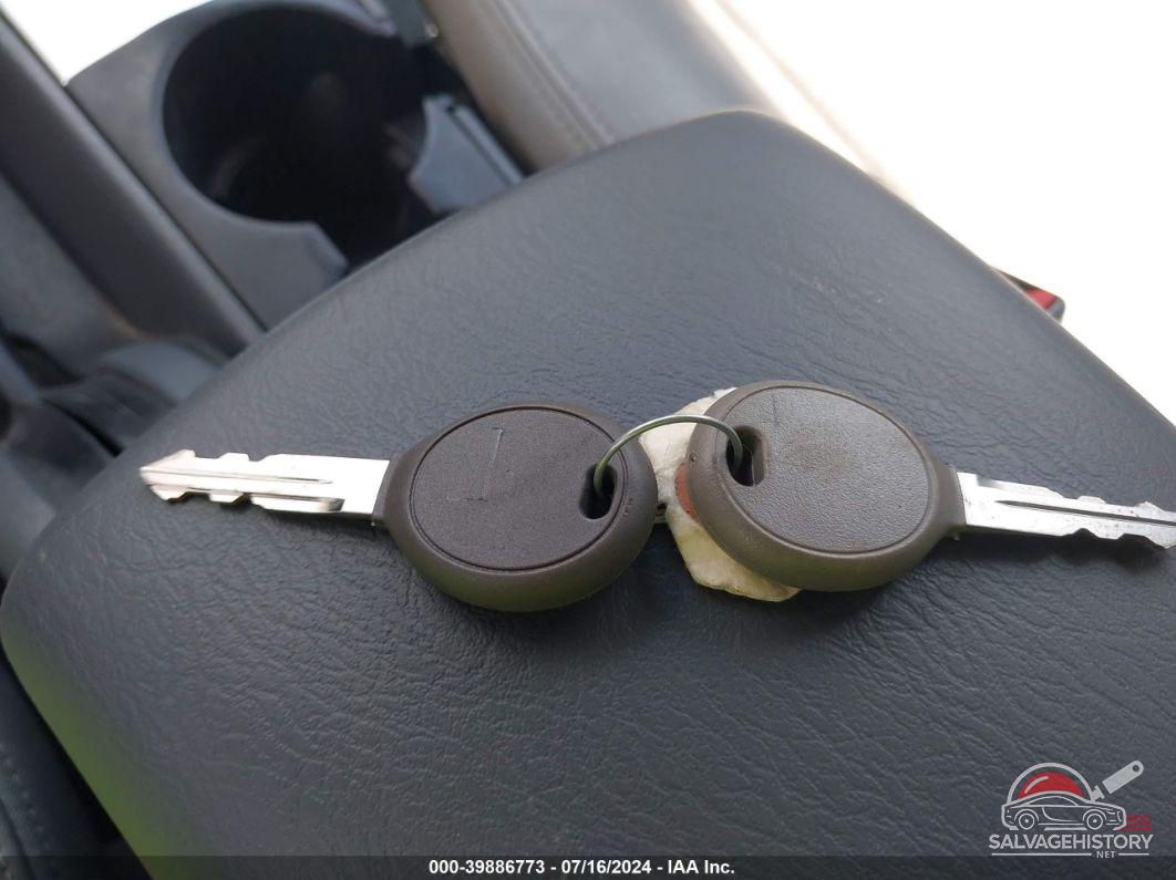 1J8GL58KX6W117513 2006 JEEP LIBERTY photo no. 11