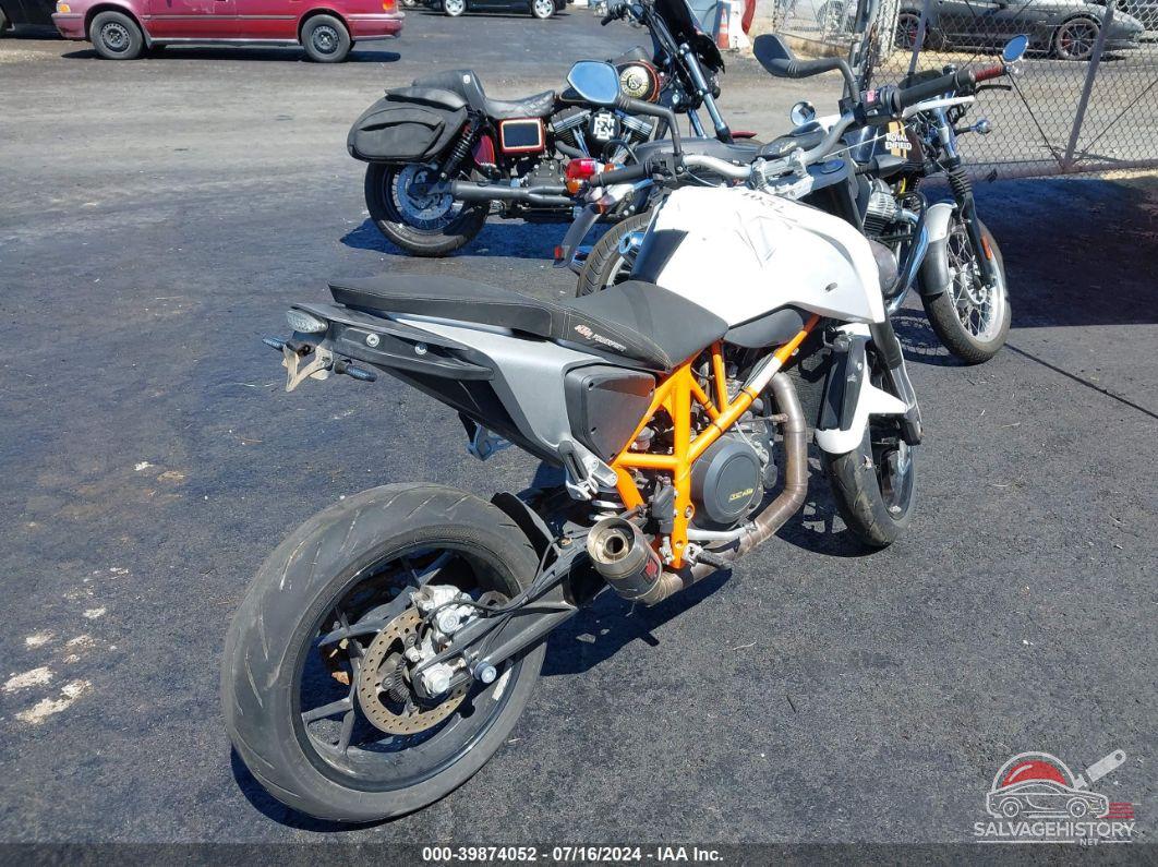 VBKLDT404DM758787 2013 KTM 690 photo no. 8