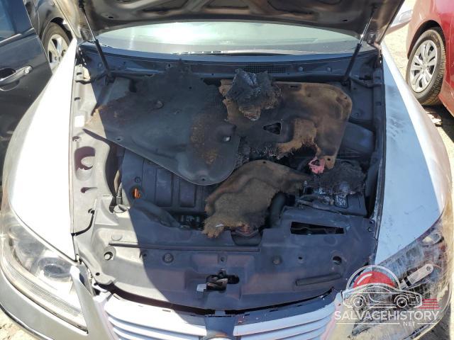 JH4KB16545C015973 2005 ACURA RL photo no. 11