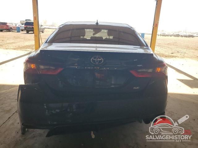 4T1G11AK6NU062015 2022 TOYOTA CAMRY photo no. 6