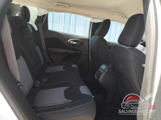 1C4PJLAB8GW108287 2016 JEEP GRAND CHER photo no. 11