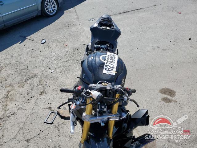 JS1GR7MA2G2101372 2016 SUZUKI GSXR750 photo no. 5