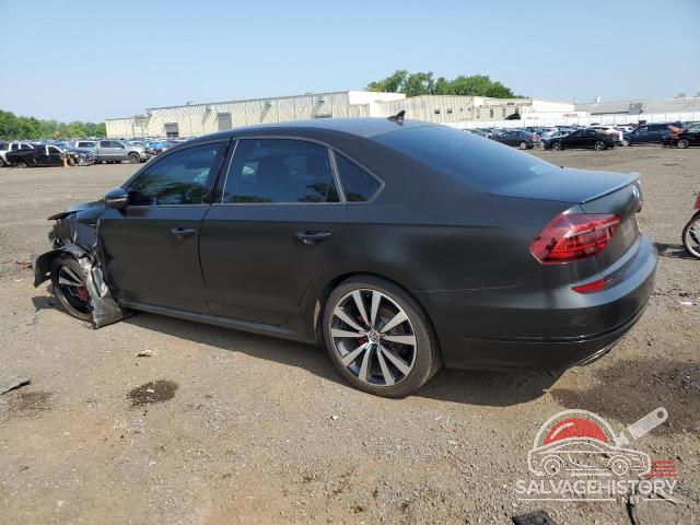1VWJM7A39JC040357 2018 VOLKSWAGEN PASSAT photo no. 2