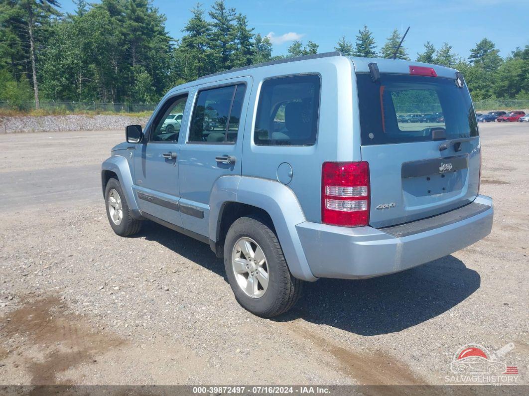 1C4PJMAK5CW197042 2012 JEEP LIBERTY photo no. 3