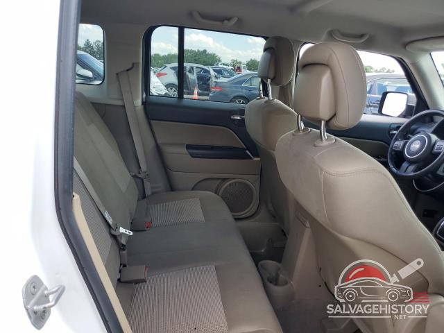 1J4NF1GB3BD207425 2011 JEEP PATRIOT photo no. 10