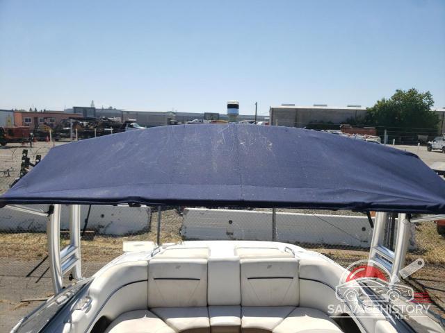 GFNMA462E707 2007 FOUR BOAT photo no. 9