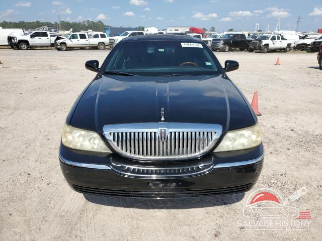 2LNBL8CVXBX764508 2011 LINCOLN TOWNCAR photo no. 5