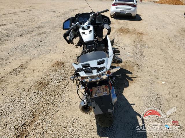 WB1044001BZW18970 2011 BMW R-SERIES photo no. 4