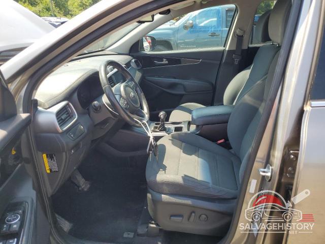 5XYPGDA34HG233783 2017 KIA SORENTO photo no. 7