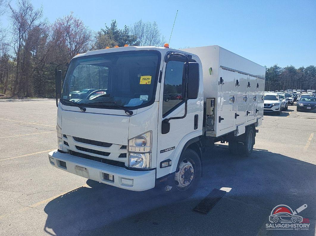 54DC4W1C8HS804913 2017 ISUZU NPR HD GAS REG photo no. 2