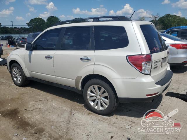 JF2SHAEC0BH776368 2011 SUBARU FORESTER photo no. 2
