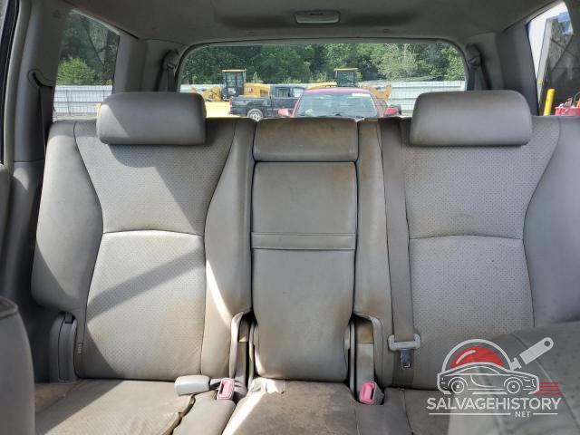 JTEEP21A040010985 2004 TOYOTA HIGHLANDER photo no. 10