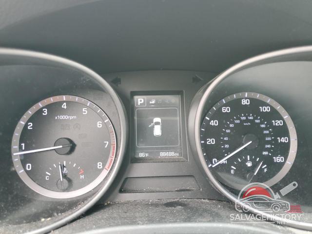 5NMZT3LB4JH084175 2018 HYUNDAI SANTA FE photo no. 9