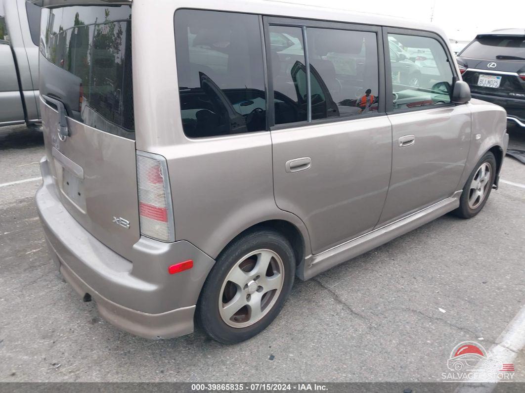JTLKT324240155404 2004 SCION XB photo no. 4