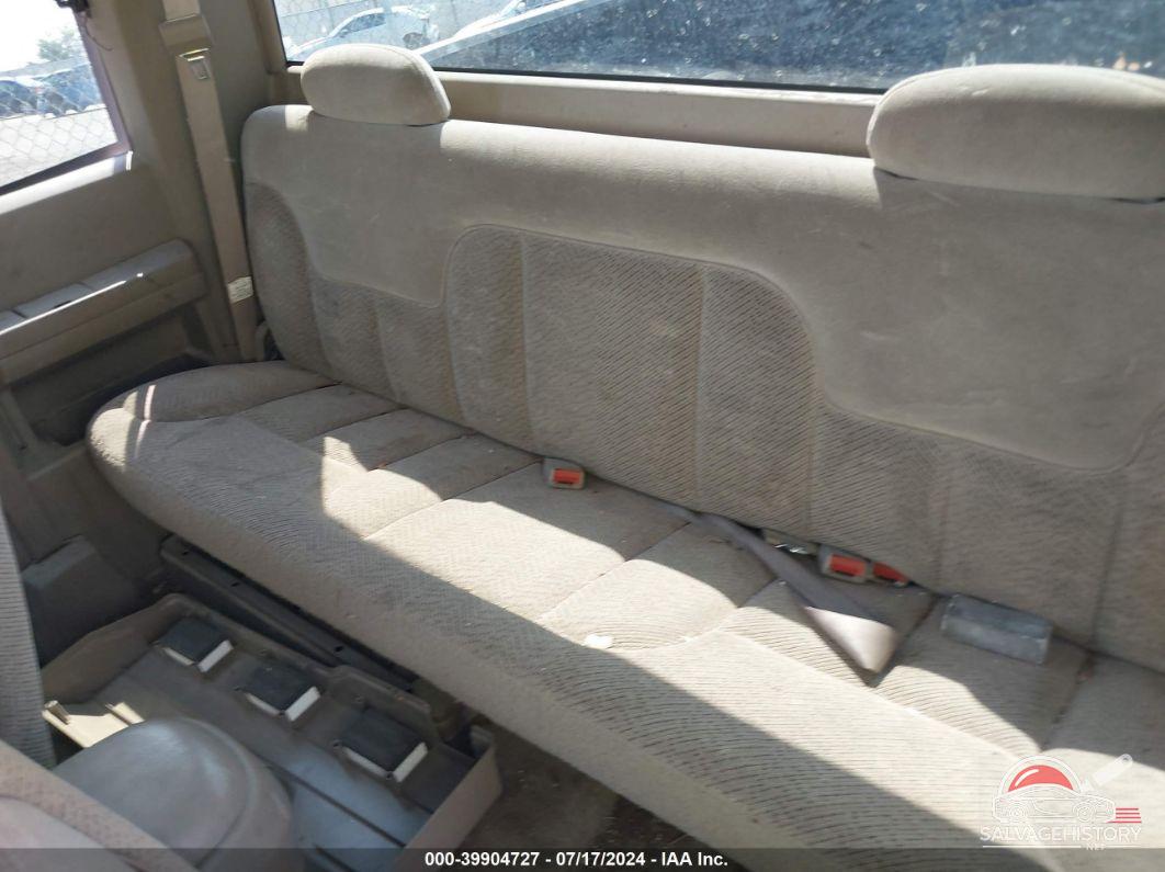 1GTEK19RXTE554354 1996 GMC SIERRA photo no. 8