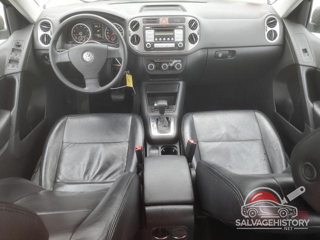 WVGBV7AX5AW523104 2010 VOLKSWAGEN TIGUAN photo no. 8