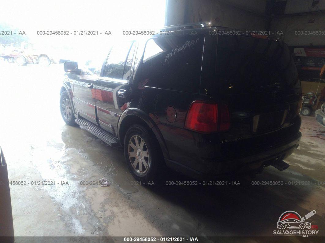 5LMFU28R84LJ22289 2004 LINCOLN NAVIGATOR photo no. 3
