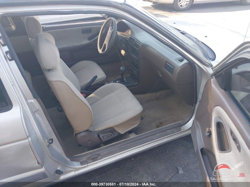1N4EB32A2NC778609 1992 NISSAN SENTRA photo no. 5