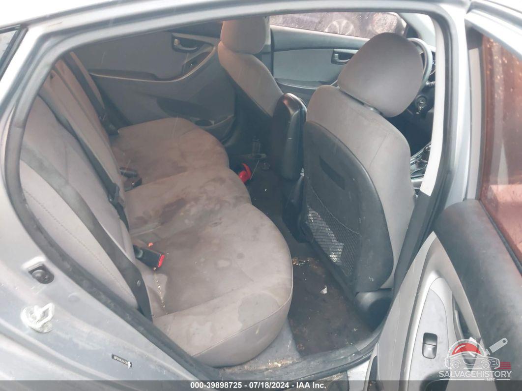 5NPDH4AEXGH758016 2016 HYUNDAI ELANTRA photo no. 8