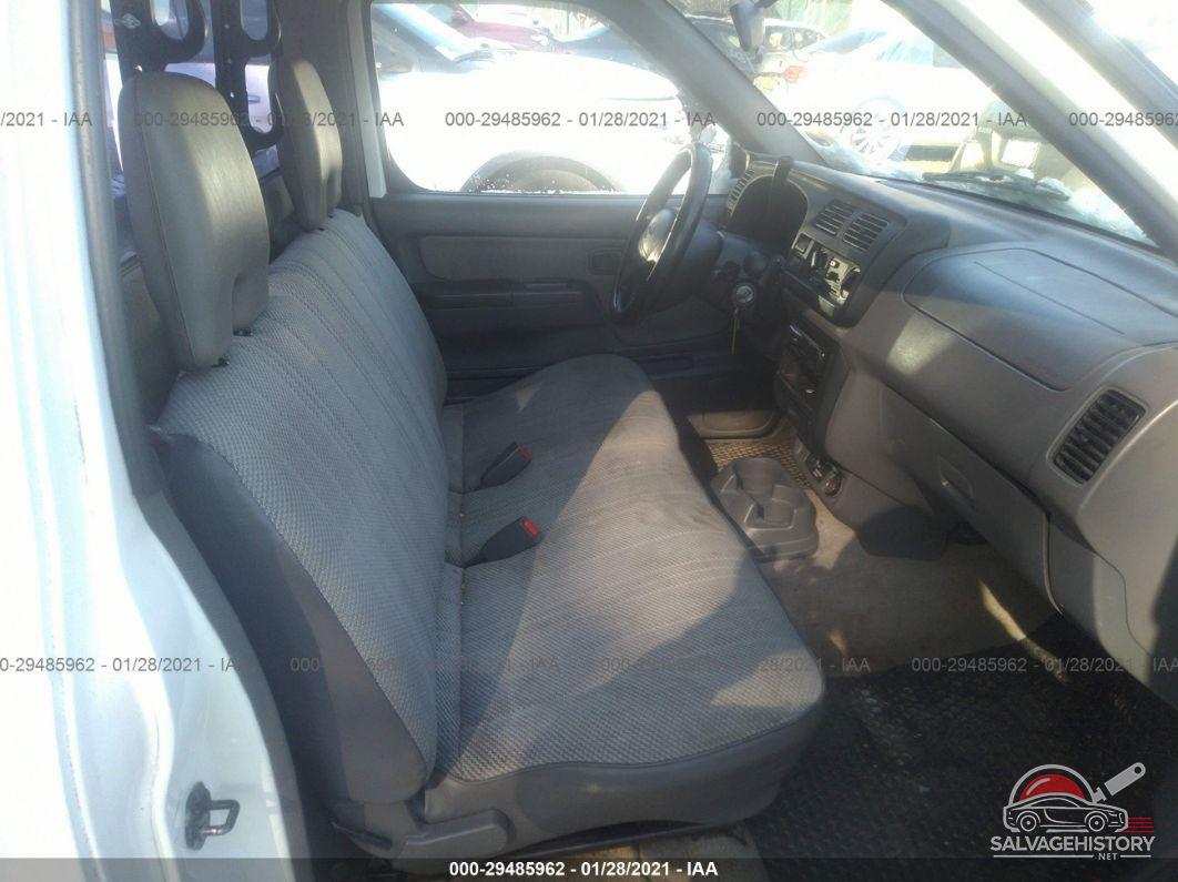 1N6DD21S7YC327486 2000 NISSAN FRONTIER 2WD photo no. 8