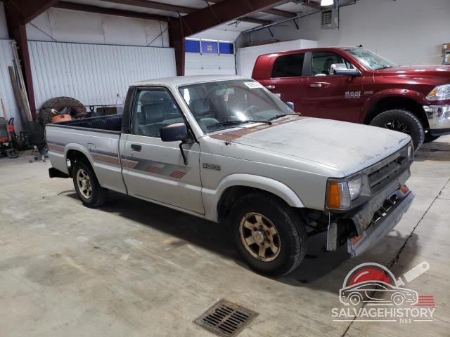 JM2UF113XK0767268 1989 MAZDA B2200 photo no. 4