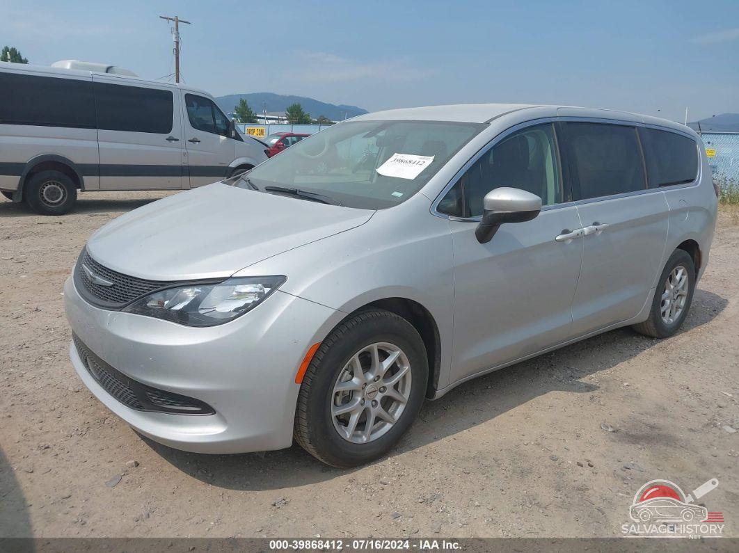 2C4RC1CG9NR215628 2022 CHRYSLER VOYAGER photo no. 2