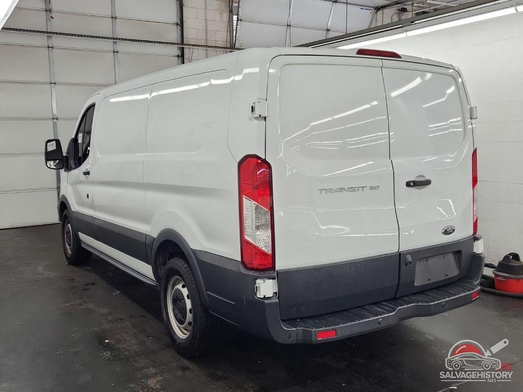 1FTYE1YM0JKB55011 2018 FORD TRANSIT-150 photo no. 5