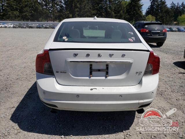 YV1672MS9B2549498 2011 VOLVO S40 photo no. 6