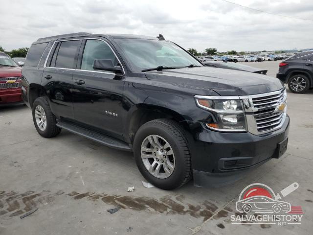 1GNSKBKC6JR274829 2018 CHEVROLET TAHOE photo no. 4