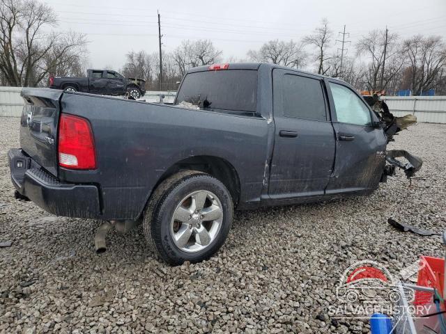 3C6RR7KT4JG270043 2018 RAM 1500 photo no. 3
