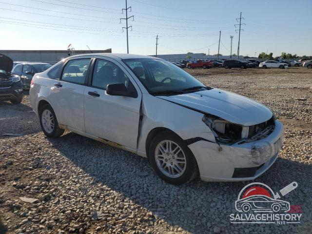 1FAHP3FN0BW161702 2011 FORD FOCUS photo no. 4