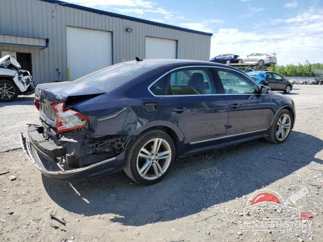 1VWBN7A34DC114659 2013 VOLKSWAGEN PASSAT photo no. 3