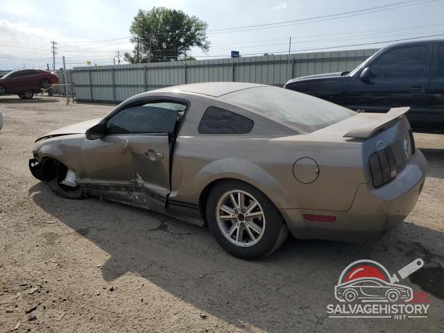 1ZVFT80N855179438 2005 FORD ALL Models photo no. 2