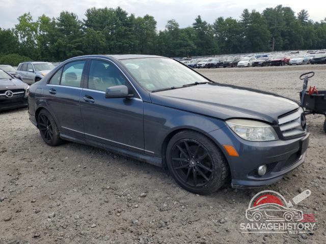WDDGF8BB2AR093472 2010 MERCEDES-BENZ C-CLASS photo no. 4