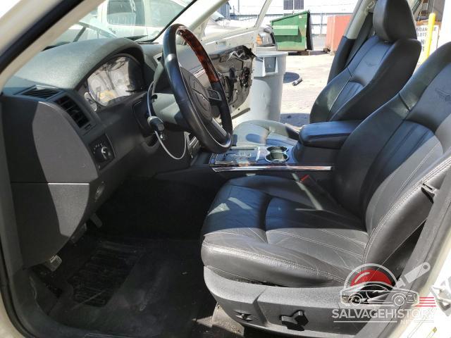 2C3CK6CT0AH151339 2010 CHRYSLER 300 photo no. 7