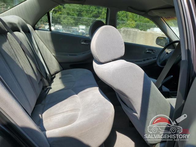 1HGCG6658XA016516 1999 HONDA ACCORD photo no. 10