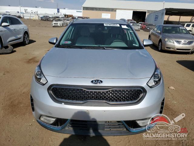 KNDCM3LD5K5345032 2019 KIA NIRO photo no. 5