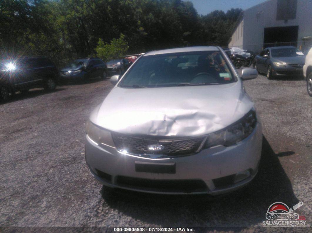KNAFW4A30B5396894 2011 KIA FORTE photo no. 6