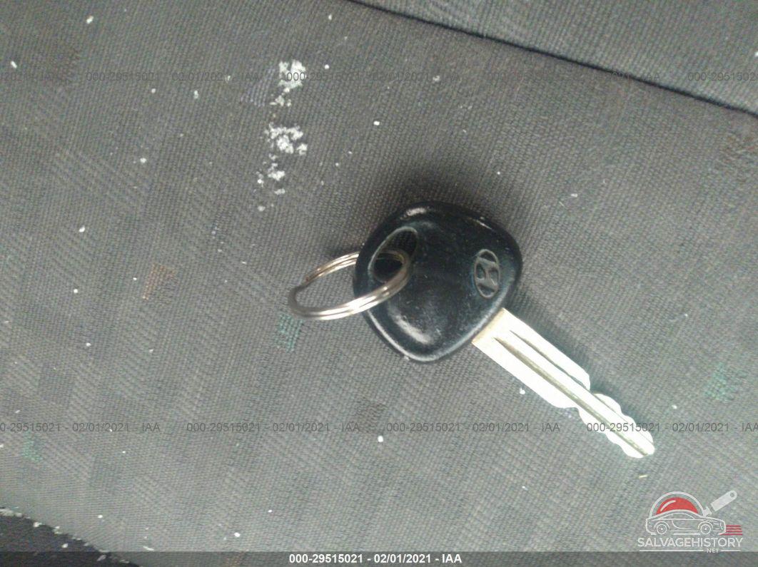 KMHCG35C85U348928 2005 HYUNDAI ACCENT photo no. 11