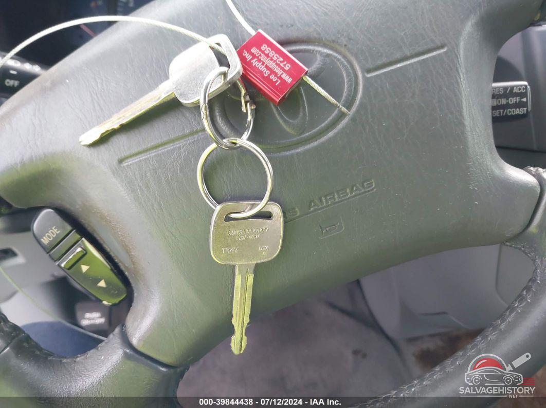 4T3ZF13CX3U509739 2003 TOYOTA SIENNA photo no. 11