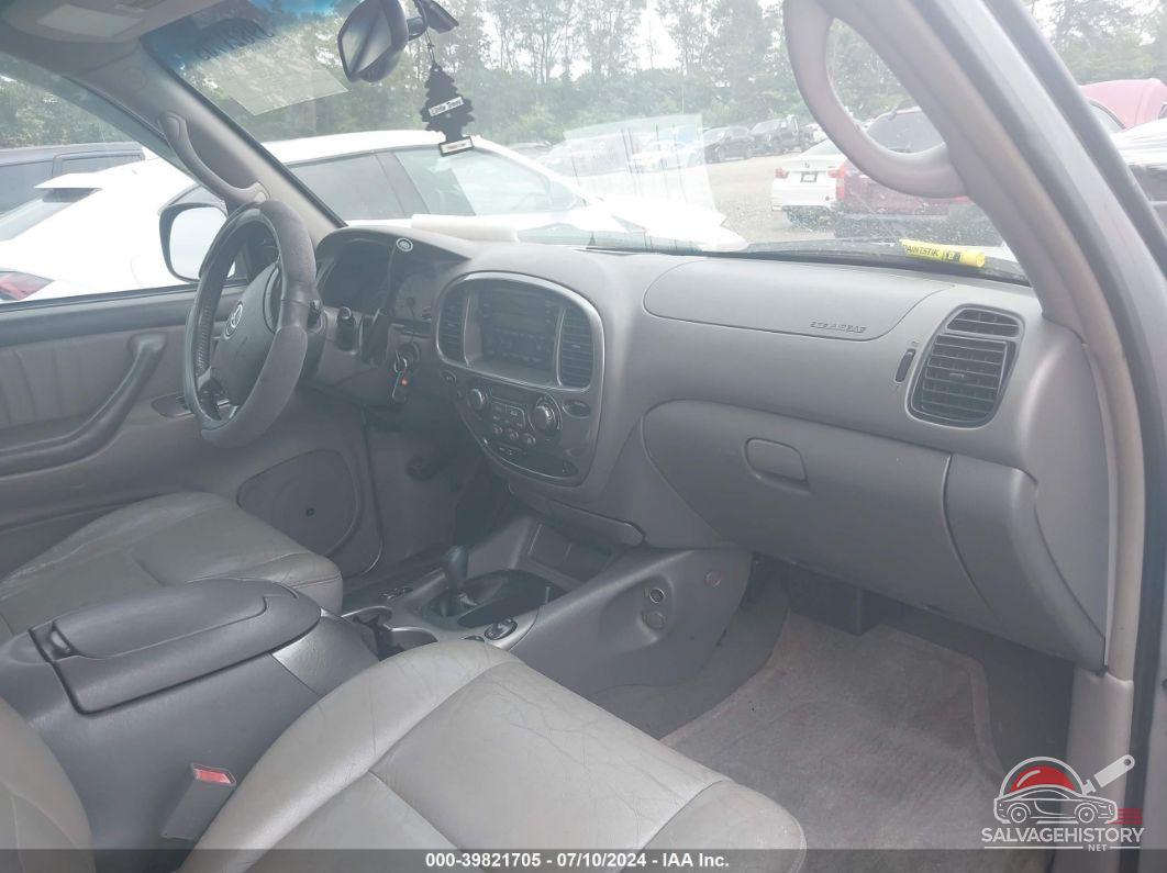 5TDBT48AX4S230748 2004 TOYOTA SEQUOIA photo no. 5