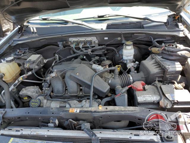 4M2CU97188KJ42840 2008 MERCURY MARINER photo no. 12
