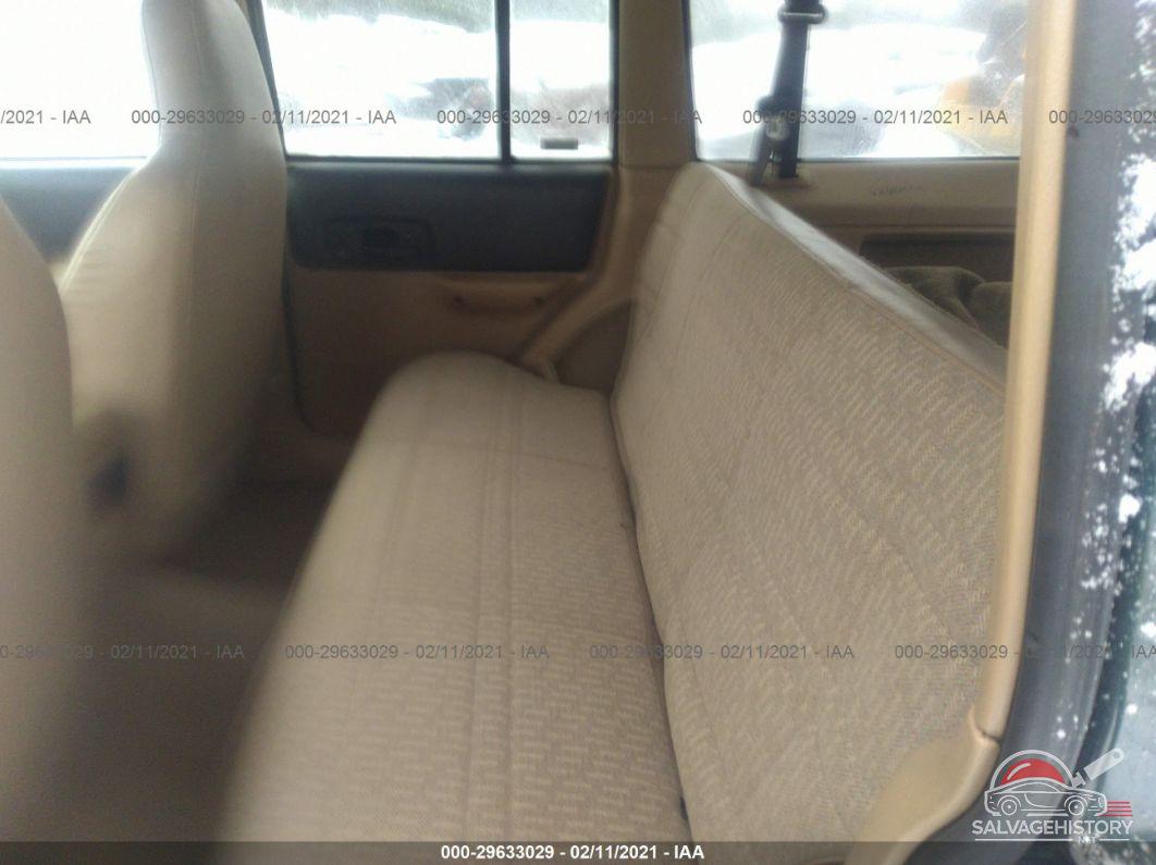 1J4FF48S9YL216732 2000 JEEP CHEROKEE photo no. 8