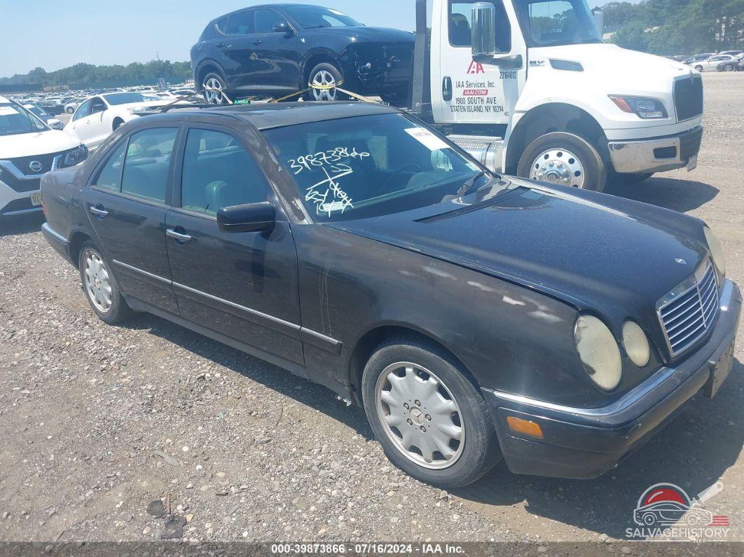 WDBJF65FXWA563836 1998 MERCEDES-BENZ E 320 photo no. 8