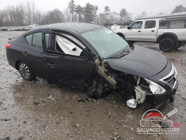 3N1CN7APXHL820073 2017 NISSAN VERSA photo no. 4
