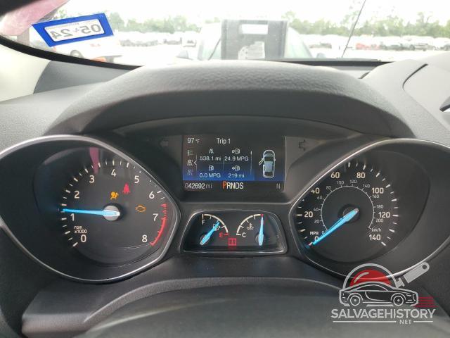 1FMCU0HD6KUB26170 2019 FORD ESCAPE photo no. 9