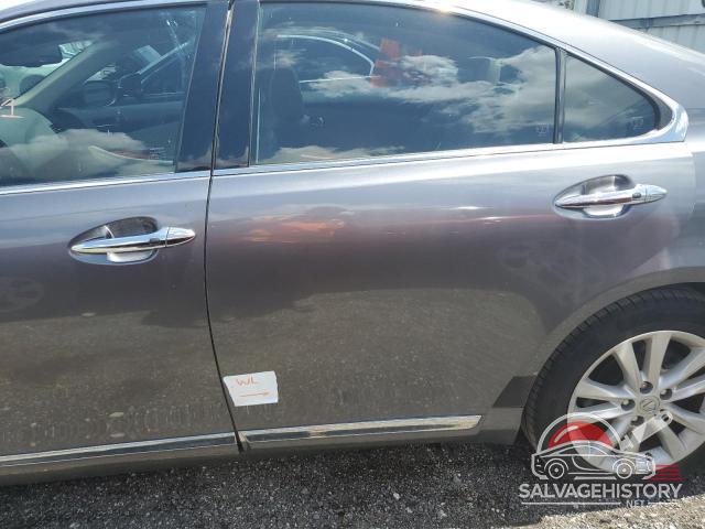 JTHBK1EG8C2480200 2012 LEXUS ES350 photo no. 12
