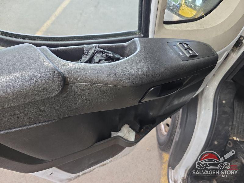 3C6TRVDG9EE115953 2014 RAM PROMASTER 2500 photo no. 9